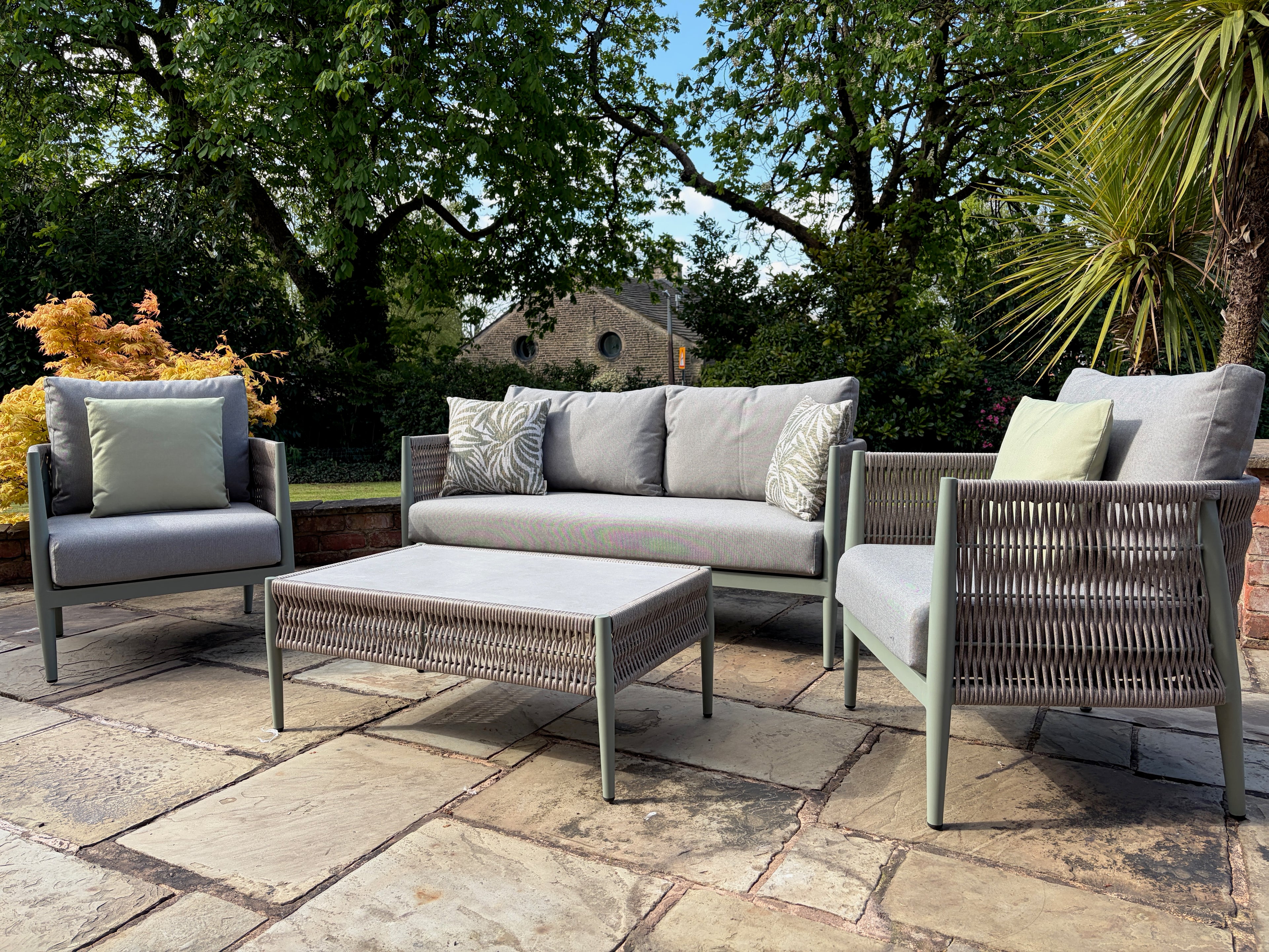 Loom Oasis Small Lounge Set