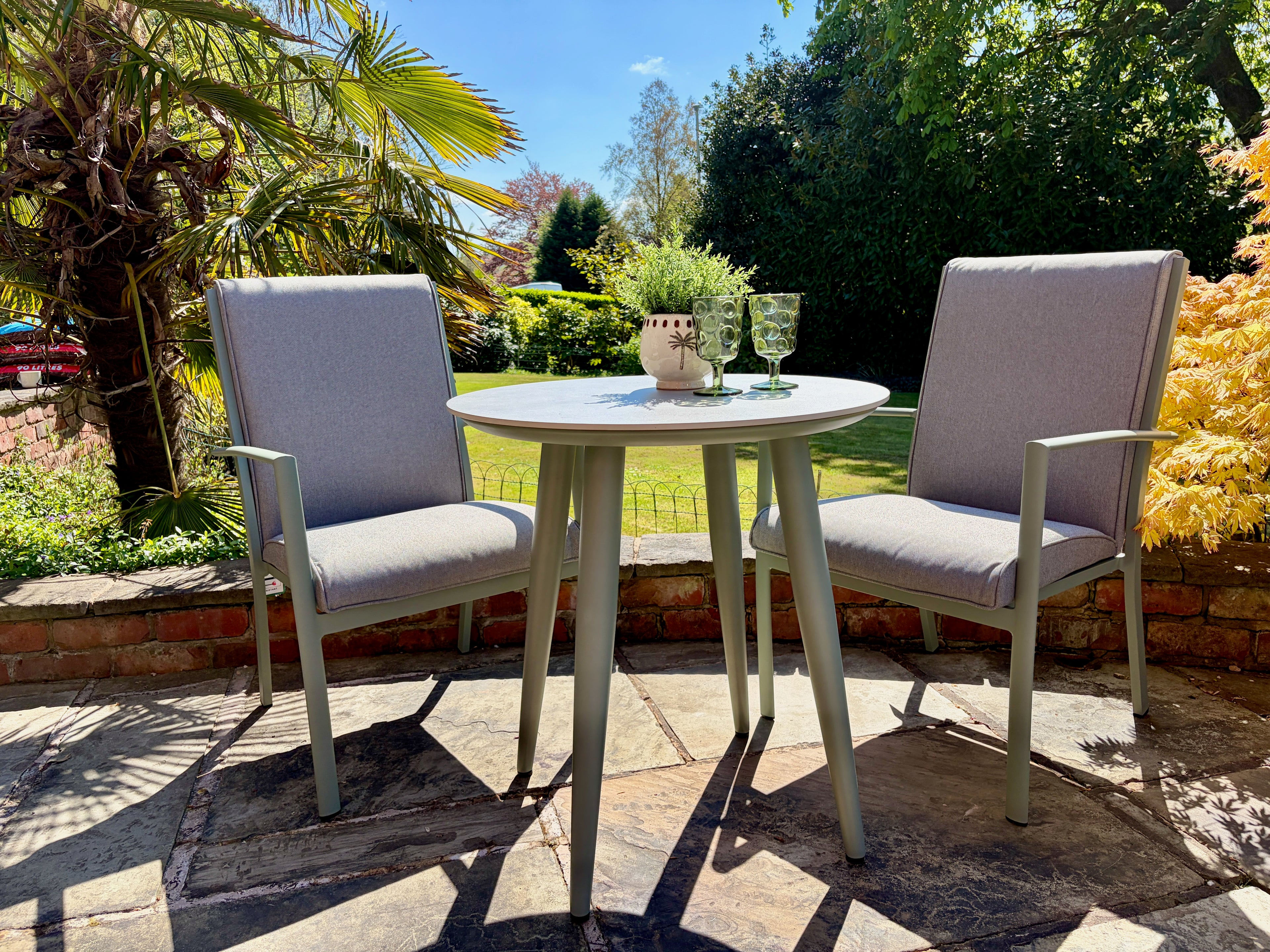 Loom Oasis Bistro Set