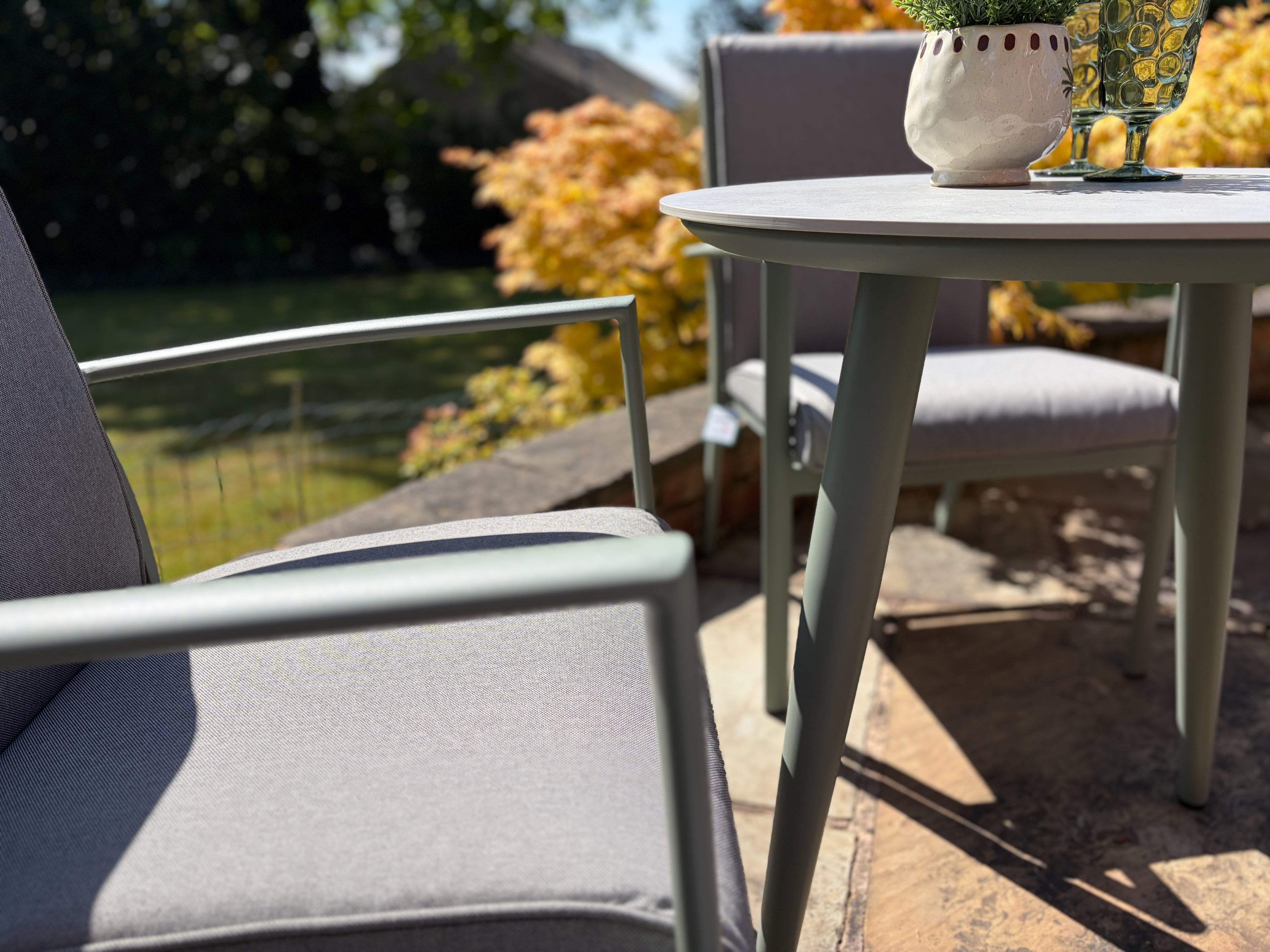 Loom Oasis Bistro Set