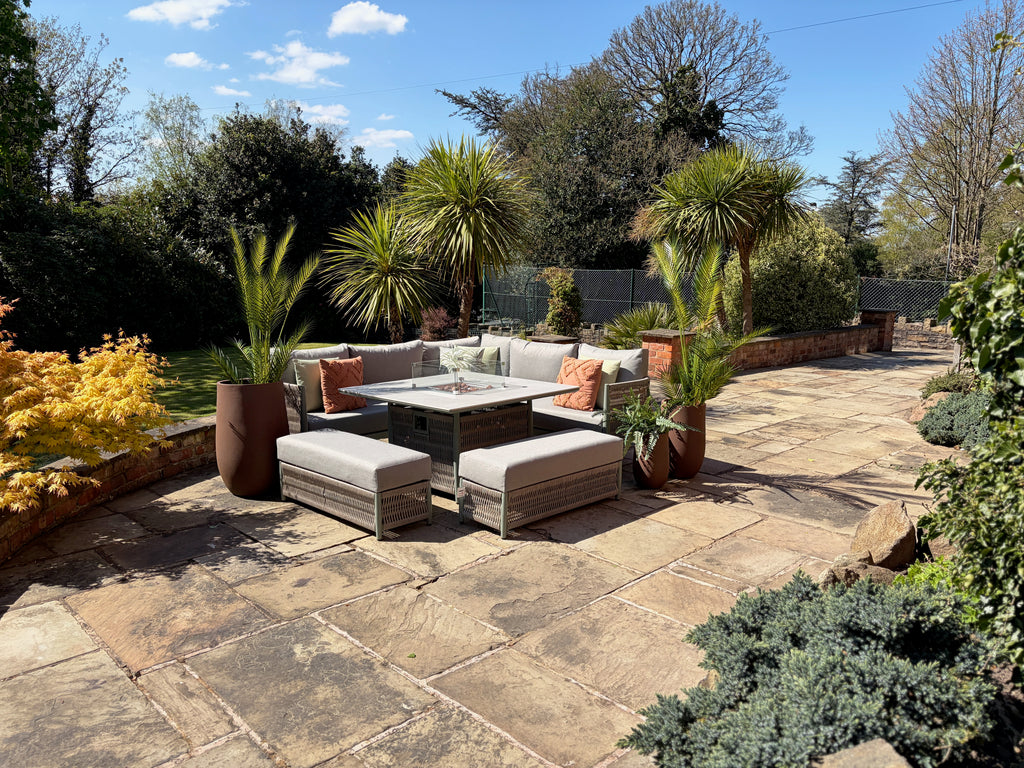 Loom Oasis Corner Firepit Set