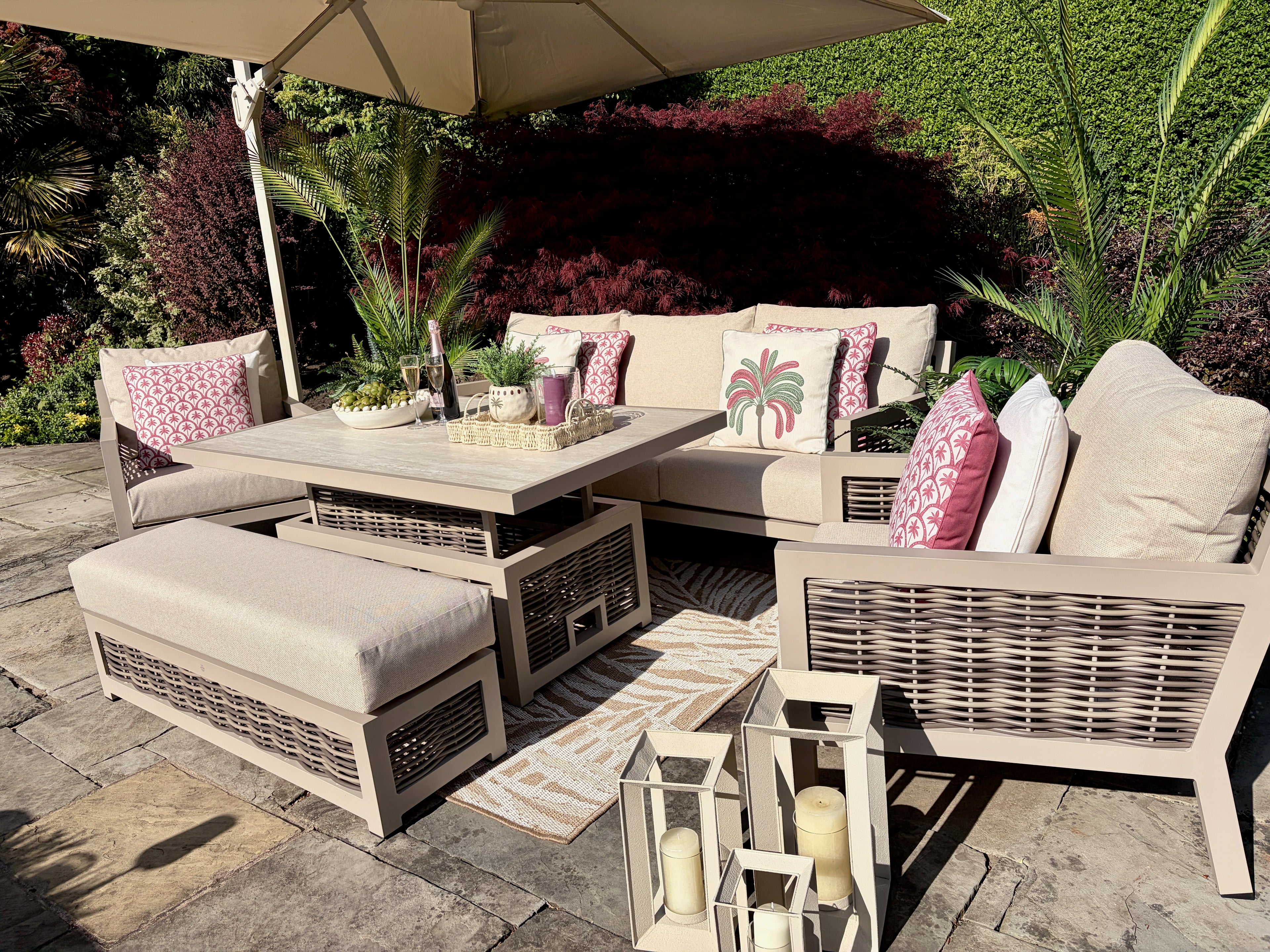 Loom Ecru Large Lounge Set with Height Adjustable Table