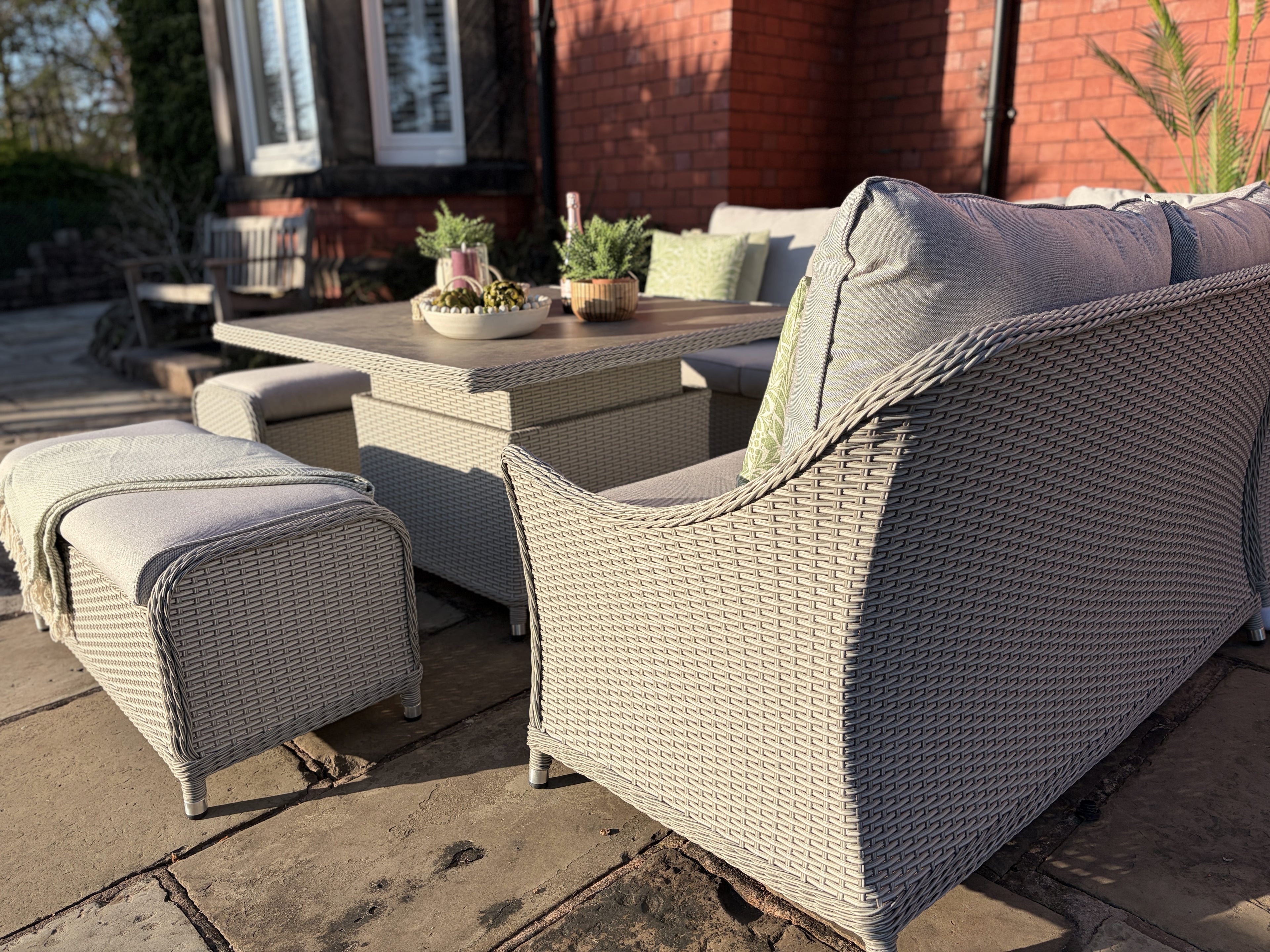 Raya Stone Large Corner set