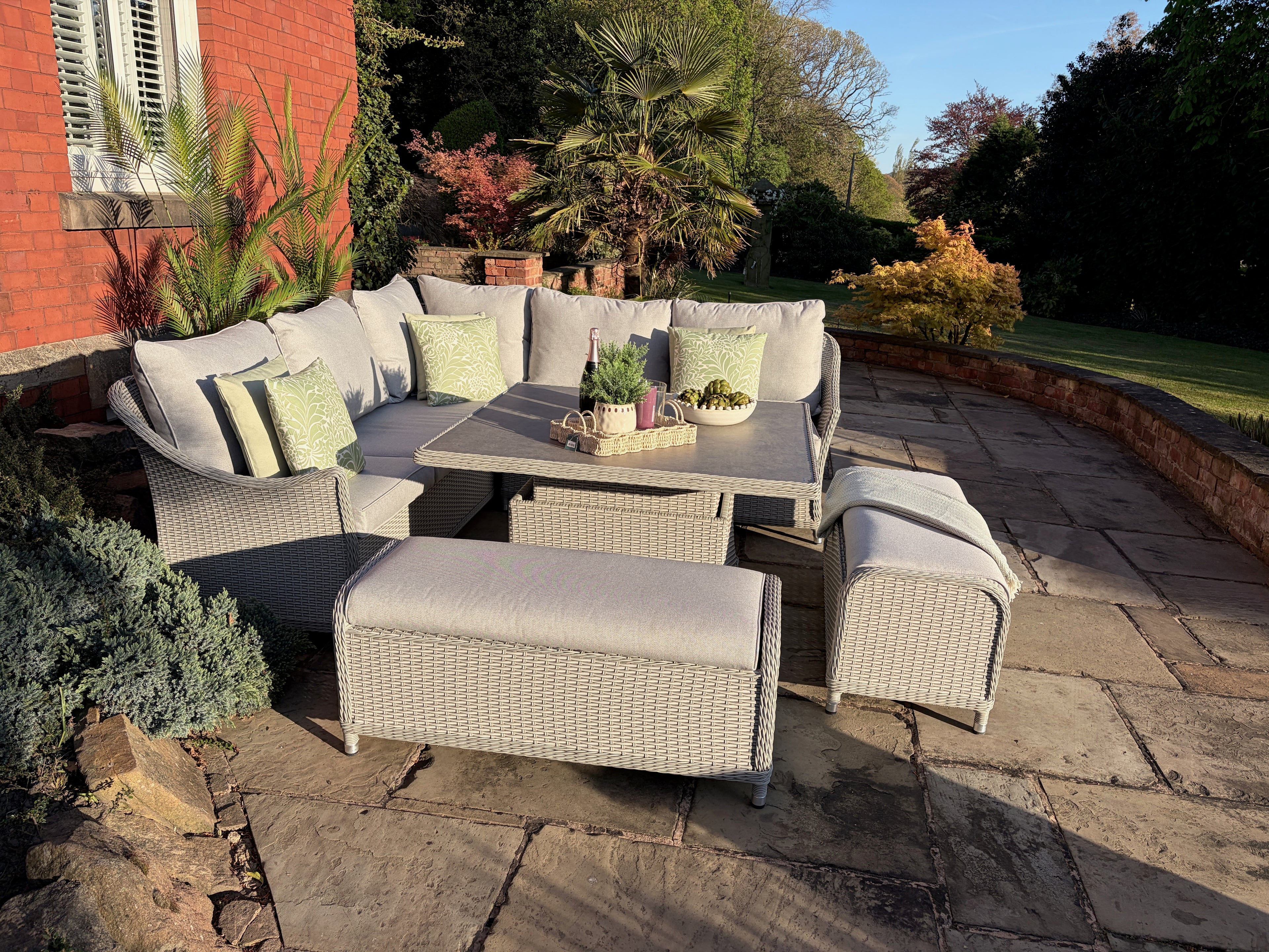 Raya Stone Large Corner set
